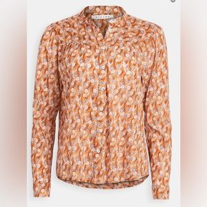 XIRENA Jessie Button Down Shirt in Laurel M